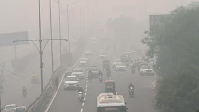 Delhi's air quality still remains in 'severe' category, artificial rain likely on November 20