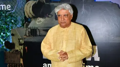 Up to directors to decide what kind of films they want to make, says veteran lyricist Javed Akhtar