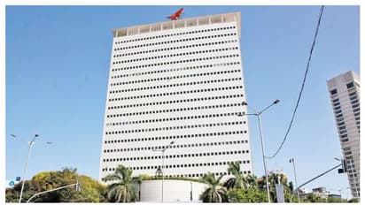 23 നിലകൾ, മുംബൈയുടെ അഭിമാനം; എയർഇന്ത്യയുടെ കൂറ്റൻ ബിൽഡിങ് കച്ചവടമുറപ്പിച്ച് മഹാരാഷ്ട്ര സർക്കാർ, വിലയിങ്ങനെ