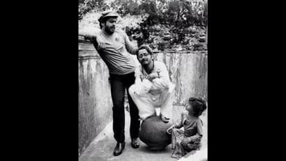 ಸಿನಿಮಾಗೆ ಕರ್ಕೊಂಡ್ ಬಂದ್ರು ಶಂಕರ್ನಾಗ್, ಅಂಗಡಿ ಬಿಟ್ಟೆ, ಏನೇನೋ ಮಾಡ್ದೆ; ಏನೇನಂದ್ರು ರಮೇಶ್ ಭಟ್..!?