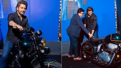 தீபாவளி வந்துருச்சு.. புது பைக் வாங்களான நல்லாருக்குமா? Jawa 42 Bobberஐ சொந்தமாக்கிய தல தோனி - முழு விவரம்!