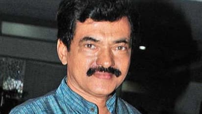 നടന്‍ കലാഭവൻ ഹനീഫ് അന്തരിച്ചു 