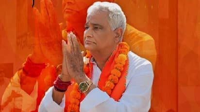  Rajasthan election 2023: सरकार को 5 साल छकाया, अब किससे माफी मांग रहे ये दबंग सांसद, सिर पर जूते रखने को रेडी