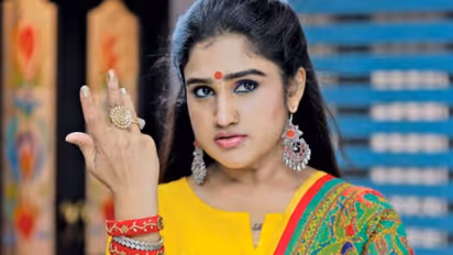 என்னுடைய 2 விவாகரத்துக்கும் காரணமே அப்பா தான்! வனிதா விஜயகுமார் எமோஷ்னல் பகிர்வு!