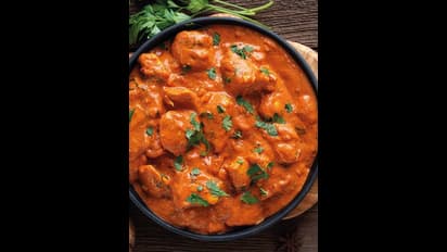 சாப்பாட்டில் எண்ணெய் அதிகமாகிவிட்டதா? 'இந்த' டிப்ஸ் ட்ரை பண்ணுங்க...