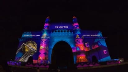 ಕ್ರಿಕೆಟ್‌ ವಿಶ್ವಕಪ್‌ಗೂ ದೀಪಾವಳಿ ಟಚ್‌, ಗೇಟ್‌ವೇ ಆಫ್‌ ಇಂಡಿಯಾದಲ್ಲಿ ಬೆಳಕಿನ ಚಿತ್ತಾರ!
