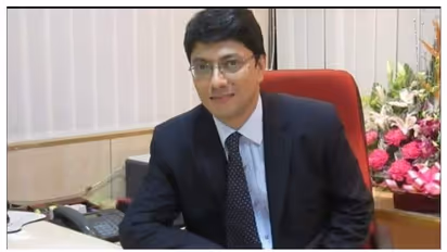 കർണാടക ബാങ്ക് ജനറൽ മാനേജറെ വീട്ടിൽ മരിച്ച നിലയിൽ കണ്ടെത്തി