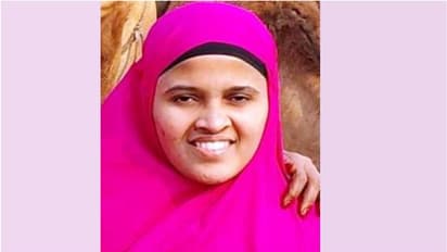 ഉംറ നിർവഹിക്കാനെത്തിയ മലയാളി യുവതി മക്കയിൽ മരിച്ചു