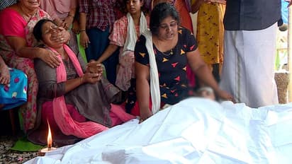 ജീവനൊടുക്കും മുമ്പ്, മീനടത്ത് അച്ഛൻ 9-കാരൻ മകനെ കൊന്നത് ജീവനോടെ കെട്ടിത്തൂക്കിയെന്ന് സംശയം; കാരണം വായ്പ?!