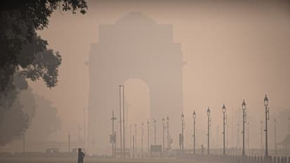 Delhi Air pollution: ఢిల్లీ-ఎన్సీఆర్లో కాలుష్య విస్ఫోటనం ! హానికర స్థాయికి పడిపోయిన గాలి నాణ్యత