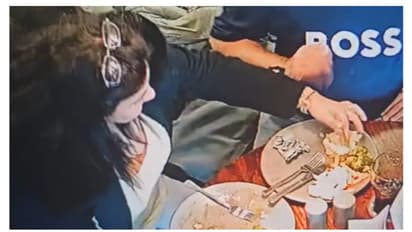 1280 രൂപയുടെ ബീഫ് റോസ്റ്റ്, പെട്ടെന്ന് യുവതിക്ക് ഭക്ഷണത്തിൽ നിന്ന് മുടി 'ലഭിച്ചു'; എല്ലാം കണ്ട് മുകളിലൊരാൾ