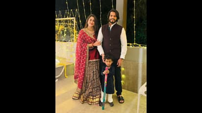 ಮಗನ ಜೊತೆ ಪಟಾಕಿ ಸಿಡಿಸಿ ಸಂಭ್ರಮಿಸಿದ ನಿಖಿಲ್ ಕುಮಾರಸ್ವಾಮಿ ದಂಪತಿ.. ಕಾಮೆಂಟ್‌ ಸೆಕ್ಷನ್‌ ಆಫ್‌ ಮಾಡಿದ್ದೇಕೆ?