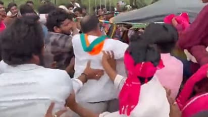 Sridhar Reddy : నల్గొండ బీజేపీ అధ్యక్షుడిపై బీఆర్ఎస్ కార్యకర్తల దాడి.. ఖండించిన కిషన్ రెడ్డి.. వీడియో వైరల్..