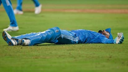 രാഹുല് കഷ്ടപ്പെട്ട് ക്യാച്ചെടുത്തു, ക്രഡിറ്റ് മുഴുവന് ദ്രാവിഡിന്! നാക്കുപിഴയില് എയറിലായി കമന്റേറ്റര്