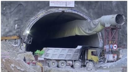 ടണൽ അപകടം; രക്ഷിക്കണേ എന്ന് നിലവിളിച്ച്, പ്രതീക്ഷയോടെ 40 പേർ; ഇന്നേക്ക് 5ാം ദിനം; രക്ഷാദൗത്യം സങ്കീര്‍ണം