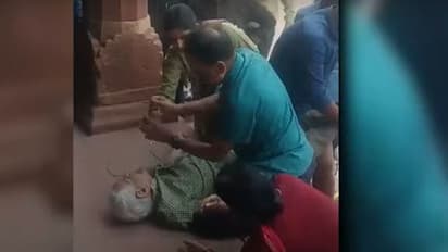 ತಾಜ್‌ಮಹಲ್ ವೀಕ್ಷಣೆ ವೇಳೆ ತಂದೆಗೆ ಹೃದಯಾಘಾತ: ಸಿಪಿಆರ್ ಮಾಡಿ ಜೀವ ಉಳಿಸಿದ ಮಗ: ವೀಡಿಯೋ
