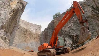 'ഖനന വരുമാനത്തിൽ റെക്കോഡ് വർധനവ് നേടി സംസ്ഥാനം'; ഏറ്റവുമധികം വരുമാനം പാലക്കാട് ജില്ലയില് നിന്നെന്ന് മന്ത്രി