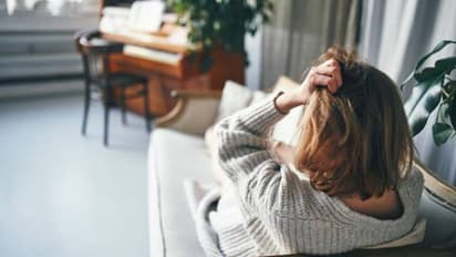 എന്നാലും, ഇതെന്തൊരു അഡിക്ഷൻ, യുവതിയുടെ വിവാഹമോചനത്തിന്റെ കാരണം കേട്ട് അന്തംവിട്ട് സോഷ്യൽ മീഡിയ..!