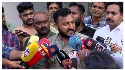  രാഹുലിനെ പൂട്ടാനുറച്ച് സർക്കാർ; ജാമ്യഹർജി പരിഗണിക്കാനിരിക്കെ അപ്രതീക്ഷിത നീക്കം, 3 കേസിൽ കൂടി അറസ്റ്റ്