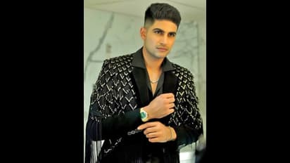 ಸಚಿನ್ ತೆಂಡೂಲ್ಕರ್ ಭಾವೀ ಅಳಿಯ ಎಂದೇ ಕರೆಯೋ ಗಿಲ್ ಜರ್ಸಿ ನಂ. 77 ರ ಹಿಂದಿನ ಕಥೆ ಇದು!