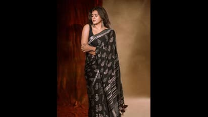 చీరకట్టులో.. అబ్బా అనిపిస్తున్న హెబ్బా పటేల్,  పిచ్చెక్కిస్తున్న కుమారి అందాలు 