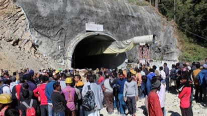 ಸುರಂಗದಲ್ಲಿ ಸಿಲುಕಿದ ಕಾರ್ಮಿಕರ ರಕ್ಷಣೆಗೆ ರೋಬೋಟ್: ಸುರಂಗದಲ್ಲಿರುವವರಿಗೆ 9 ದಿನ ಬಳಿಕ ಬಿಸಿಯೂಟ