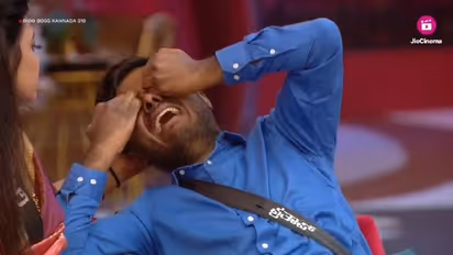   ಅಪ್ಪನ ನಂಬರ್ ಬ್ಲಾಕ್ ಮಾಡಿದ್ದ ಡ್ರೋನ್ ಪ್ರತಾಪ್, ಈಗ ಅಪ್ಪನ ಧ್ವನಿ ಕೇಳಿ ಬಿಕ್ಕಿ ಬಿಕ್ಕಿ ಅತ್ತರು!