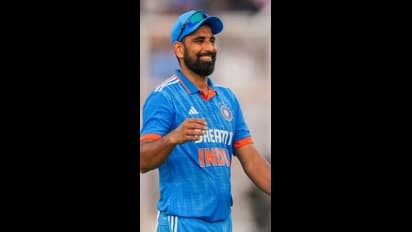 ಬಿಜೆಪಿ ಸೇರಿಕೊಳ್ತಾರಾ ಮೊಹಮ್ಮದ್ ಶಮಿ? ಅಮಿತ್ ಶಾ ಭೇಟಿಯಾದ ವಿಶ್ವಕಪ್ ಸ್ಟಾರ್ ವೇಗಿ!