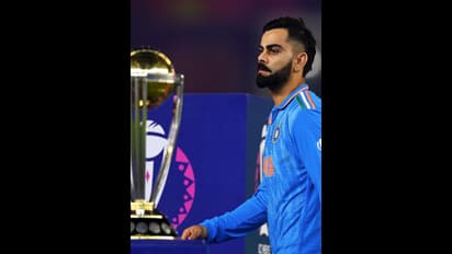 வலியும், வேதனையும் கொடுத்த அந்த ஒரு தருணம் – கண்ணீர் துளிகளை ரசிகர்களுக்கு காணிக்கையாக்கிய டீம் இந்தியா!