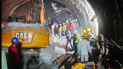 ಸುರಂಗದಲ್ಲಿ ಸಿಲುಕಿರುವ 41 ಜನರ ನೆರವಿಗೆ ಪೈಪ್: ಘನಾಹಾರ ಪೂರೈಕೆ, ರಕ್ಷಣಾ ಕಾರ್ಯಕ್ಕೆ ಮೊದಲ ಯಶಸ್ಸು