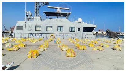 വൻ മയക്കു മരുന്ന് വേട്ട; മൂന്നു പേർ കോസ്റ്റ് ഗാർഡ് പൊലീസിന്‍റെ പിടിയില്‍