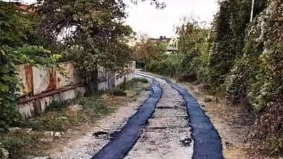 രണ്ട് വശത്തും ടയര്‍ പോകാന്‍ പാകത്തില്‍ മാത്രം ടാറിംഗ്; കേരളത്തിലോ വിചിത്ര റോഡ്! Fact Check 