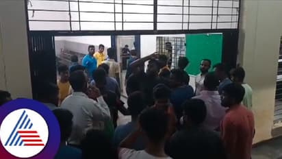 ಬೆಂಗಳೂರು ವಿವಿ ಹಾಸ್ಟೆಲ್ ಊಟದಲ್ಲಿ ಹುಳ ಪತ್ತೆ; ವಿದ್ಯಾರ್ಥಿಗಳು ಪ್ರತಿಭಟನೆ