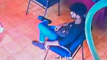  ಕೇರಳ ಶಾಲೆಯಲ್ಲಿ ಅಮೆರಿಕ ಮಾದರಿ ಶೂಟೌಟ್‌:  ಶಾಲೆಗೆ ನುಗ್ಗಿ ಗುಂಡು ಹಾರಿಸಿದ ಮಾಜಿ ವಿದ್ಯಾರ್ಥಿ!