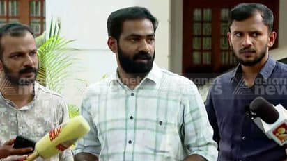 രാഹുൽ മാങ്കൂട്ടത്തിൽ വ്യാജപ്രസിഡന്റ്, പഴയങ്ങാടിയിലേത് ജനക്കൂട്ടത്തിന്റെ സ്വാഭാവിക പ്രതികരണം: ഡിവൈഎഫ്ഐ