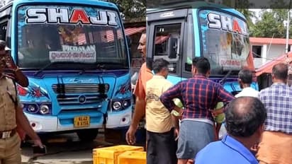 ബസ് നിയന്ത്രണം വിട്ട് പുഴയിലേക്ക്,ഹാർബറിലേക്ക് ഇടിച്ചുകയറ്റി ഡ്രൈവർ, തൊഴിലാളികൾ രക്ഷപ്പെട്ടത് തലനാരിഴയ്ക്ക്!