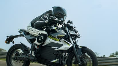 அதிவேக சார்ஜிங் வசதியுடன் 221 கி.மீ. ரேஞ்ச் கொடுக்கும் ஆர்க்ஸா மண்டிஸ் எலெக்ட்ரிக் பைக்!