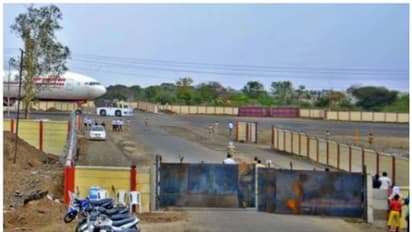 പരിശീലനത്തിനിടെ വനിതാ ട്രെയിനി പൈലറ്റിന് കണ്ട്രോൾ ടവറുമായി ബന്ധം നഷ്ടമായി; വിമാനം ടാക്സിവേയിൽ ഇറക്കി