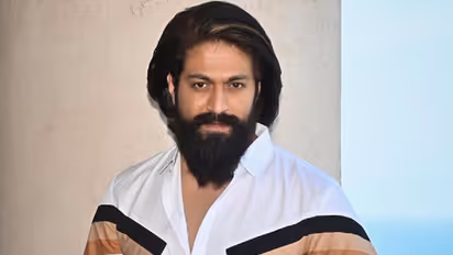 ನನಗೆ ಗೊತ್ತು, ದಯವಿಟ್ಟು ತಾಳ್ಮೆ ಇಟ್ಕೊಳ್ಳಿ: Yash 19 ಚಿತ್ರದ ಬಗ್ಗೆ ರಾಕಿಭಾಯ್ ಹೀಗೆ ಅನ್ನೋದಾ!