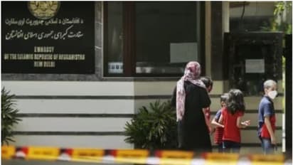 ഓഫീസ് ഒഴിഞ്ഞ് ഒരുവിഭാഗം നയതന്ത്ര പ്രതിനിധികള്, ദില്ലിയിലെ അഫ്ഗാന് എംബസിയിൽ അവശേഷിക്കുന്നവർ ഇവർ