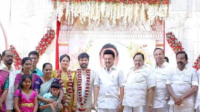 Actor Rajkumar: முதல்வர் தலைமையில் நடைபெற்ற... 'நடுவுல கொஞ்சம் பக்கத்த காணோம்' நடிகர் ராஜ்குமாரின் திருமணம்!