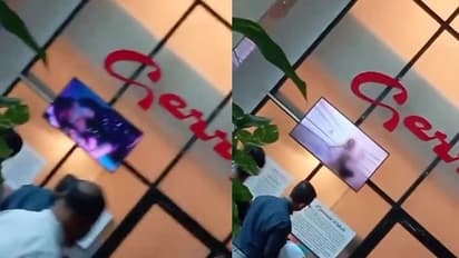 ವೀಸಾ ಕಚೇರಿಯಲ್ಲಿ ಪೋರ್ನ್ ವಿಡಿಯೋ ಪ್ರಸಾರ: ಕ್ಯೂ ನಿಂತಿದ್ದ ಜನರು ಶಾಕ್; ವಿಡಿಯೋ ವೈರಲ್