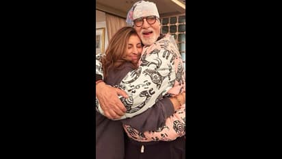 ಅಮಿತಾಬ್‌ ಬಚ್ಚನ್ ಮಗಳಿಗೆ  ಪ್ರತೀಕ್ಷಾ  ಬಂಗಲೆ ಗಿಫ್ಟ್, ಹೇಗಿದೆ ನೋಡಿ ಒಳನೋಟ?