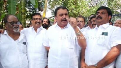 Congress : காங்கிரஸ் மீது கடும் அதிருப்தி... தோல்வியால் பாஜகவில் இணையும் மாஜி முதலமைச்சரின் மகன்.? 