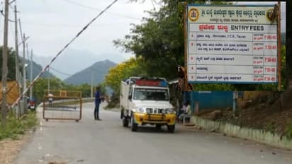 ಮಹದೇಶ್ವರ ಬೆಟ್ಟಕ್ಕೆ ಹೋಗುವ ಒಂದೇ ವಾಹನಕ್ಕೆ ಎರಡು ಬಾರಿ ಸುಂಕ ವಸೂಲಿ: ಭಕ್ತರ ಆಕ್ಷೇಪ!