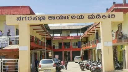 ಮಡಿಕೇರಿ ನಗರಸಭೆ ಅಭಿವೃದ್ಧಿ ಹಿಂದೆ ಬೀಳಲು ರಾಜಕೀಯ ಜಿದ್ದಾಜಿದ್ದಿ ಕಾರಣವಾಯ್ತಾ?