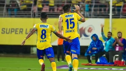 ഐഎസ്എൽ: ഹൈദരാബാദിനെ വീഴ്ത്തി ബ്ലാസ്റ്റേഴ്സ് ഒന്നാമത്, വിജയഗോളടിച്ചത് മിലോസ് ഡ്രിൻസിച്ച്
