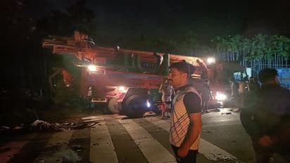 ತುಮಕೂರು: ಬೆಂಗಳೂರು ಕಂಬಳ‌ ನೋಡಿ ವಾಪಸ್‌ ಬರೋವಾಗ ಭೀಕರ ಅಪಘಾತ, ಸ್ಥಳದಲ್ಲೇ ಇಬ್ಬರ ಸಾವು  