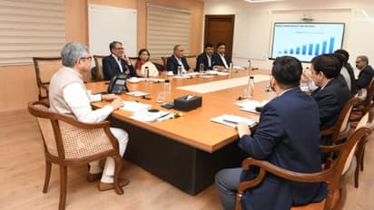 Made In India.. இந்தியா மொபைல் துறையில் அசாதாரண வளர்ச்சி அடைந்துள்ளது - அஸ்வினி வைஷ்ணவ் கொடுத்த ரிப்போர்ட்!