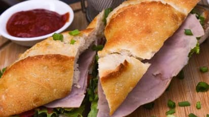 അബദ്ധത്തിൽ ടിപ്പ് കൊടുത്തത് ആറുലക്ഷം രൂപ, ആകെ പെട്ടുപോയെന്ന് സ്ത്രീ